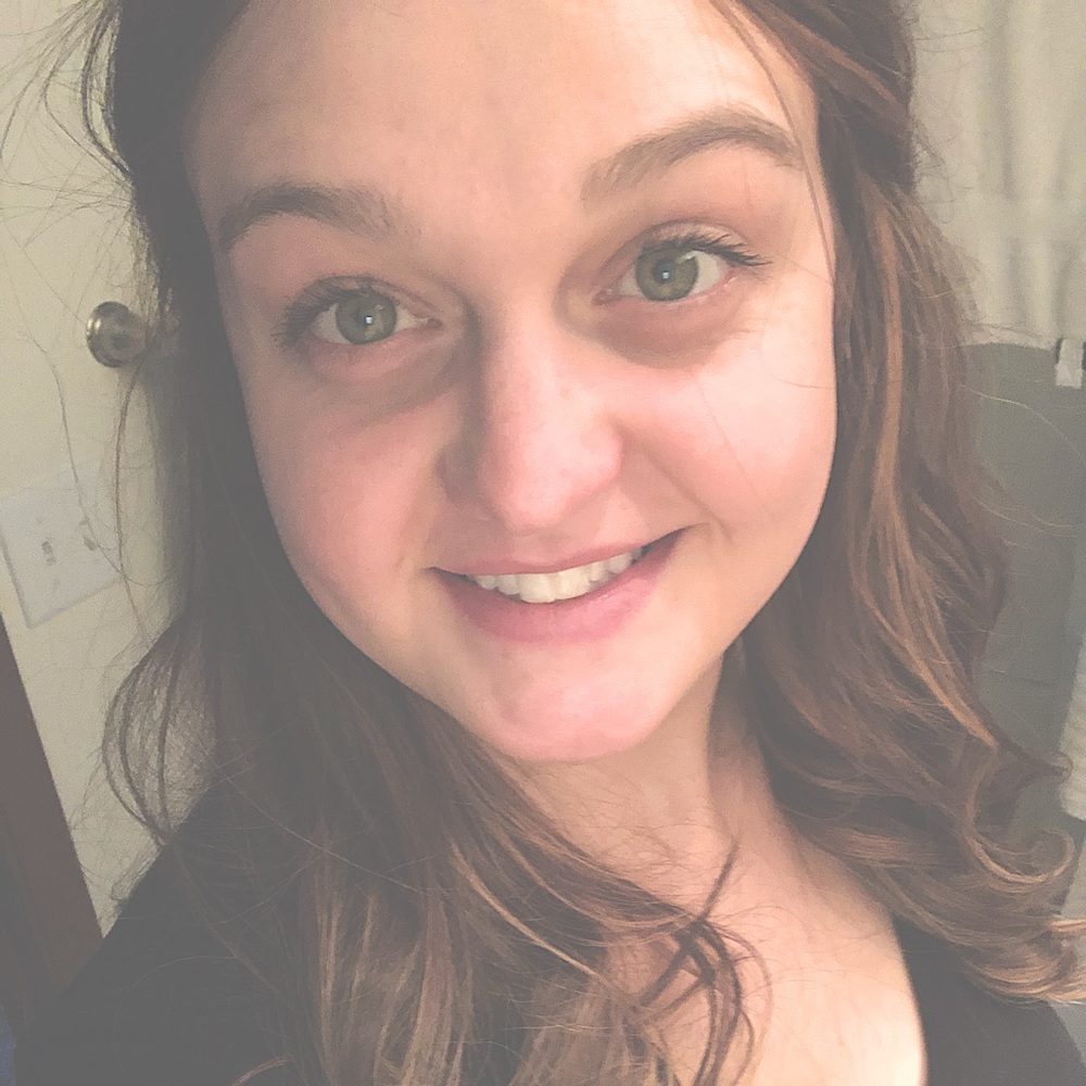 Meet your Posher, Alexis